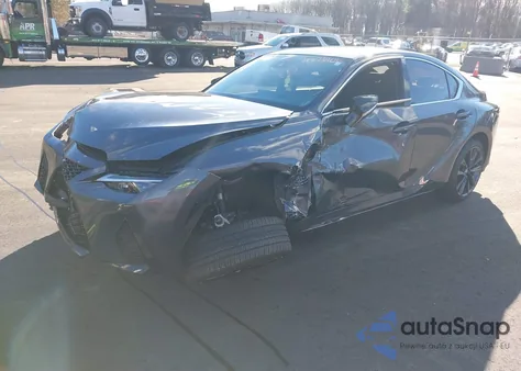 2025 Lexus Is 350 F Sport Design z USA, uszkodzony, nr VIN JTHBZ1E27S5039607